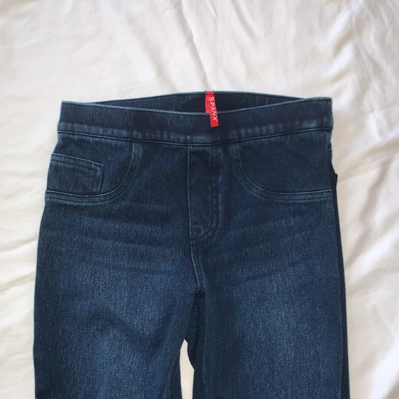 Gently Loved Skinny Pull On Spanx Jeans - Picture 3 of 6